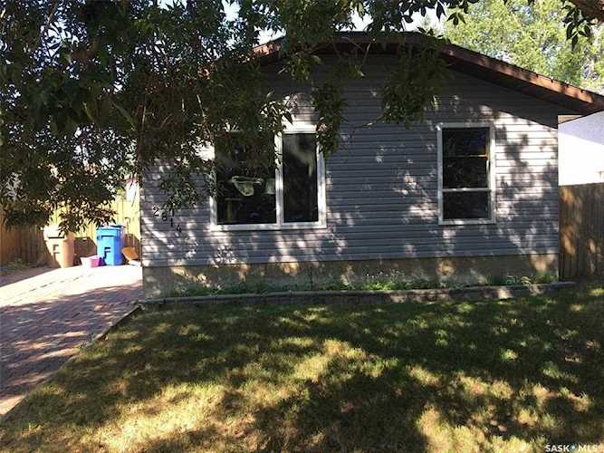 2814 E Hartmann Crescent Regina, SK S4N 6L9