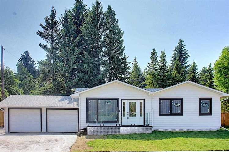 311 Haddon Rd SW Calgary, AB T2V 2Z4