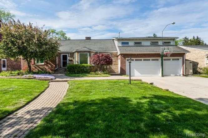 419 Englewood Ave Royal Oak, MI 48073 | MLS 2200034771 Photo 1