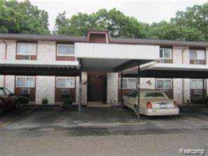 7600 Woodview St #03 Westland, MI 48185 | MLS 2210042015 Photo 1