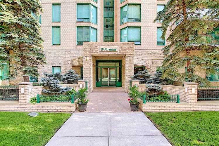 801 2 Ave SW #1101 Calgary, AB T2P 4Z9