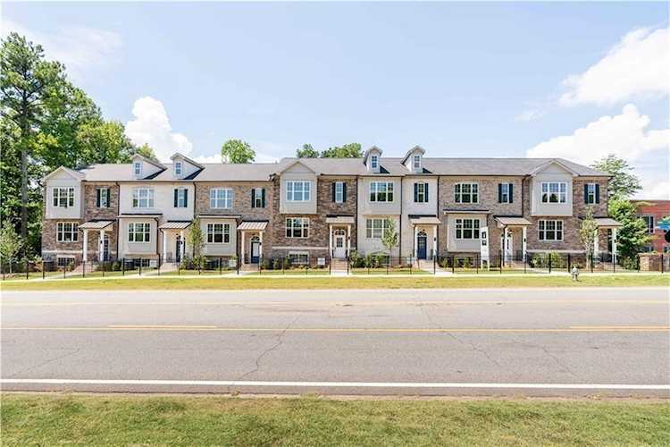 10 Wren Dr, Roswell, GA 30076 | MLS# 6914254 Photo 1