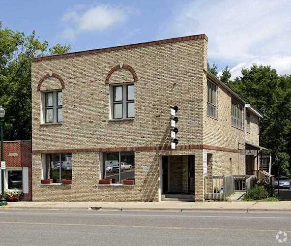 1850 W Wayzata Boulevard Long Lake, MN 55356