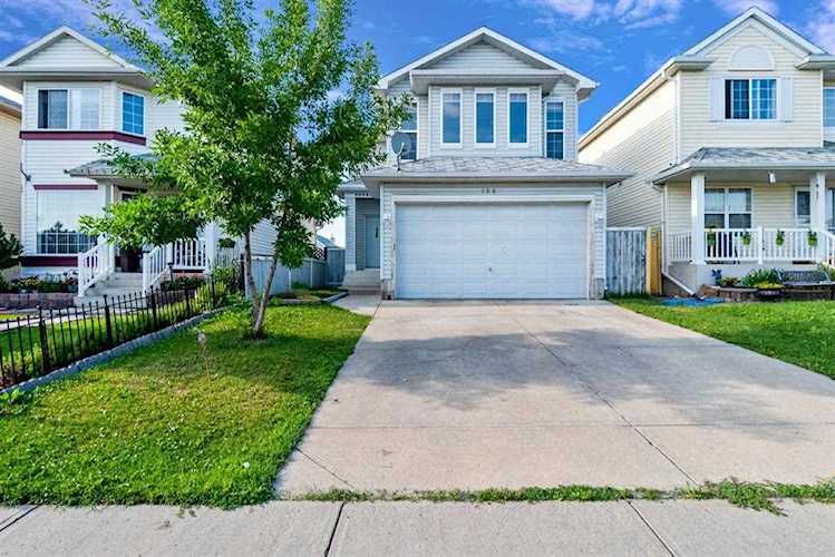 122 San Fernando Place NE Calgary, AB T1Y 7J1