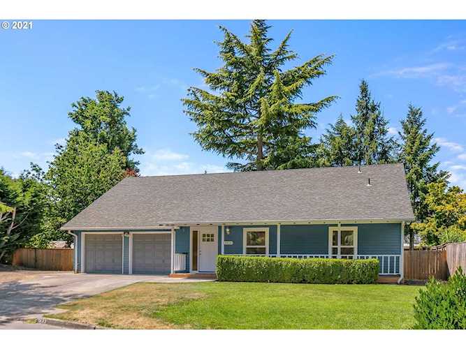 2833 SE Brodiaea Ct Hillsboro, OR 97123