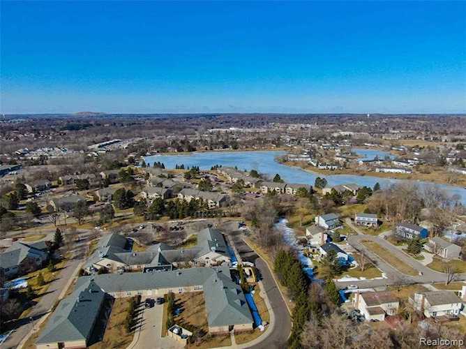 19317 Surrey Lane Northville Twp, MI 48167 | MLS 2210027074 Photo 1