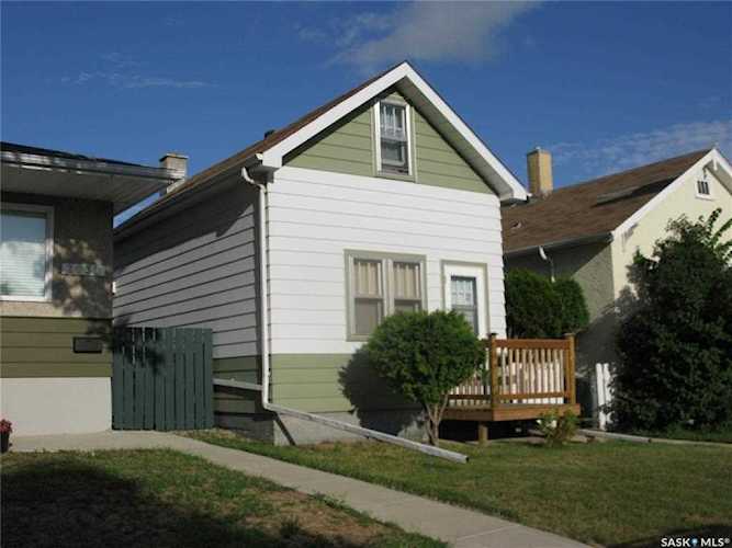 2037 Reynolds St Regina, SK S4N 3M9