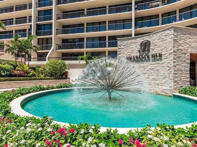 4740 S Ocean Boulevard #708 Highland Beach, FL 33487