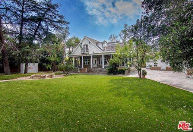 4833 Morella Ave Valley Village, CA 91607