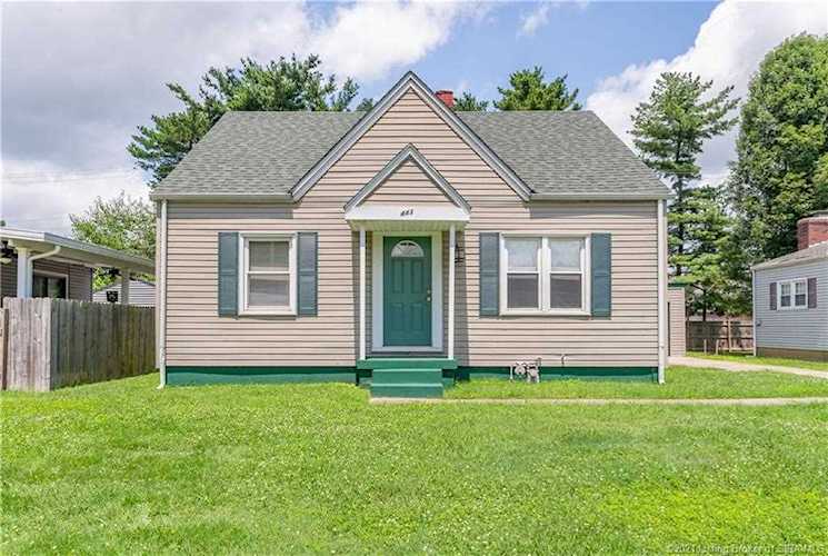 443 Andalusia Ave Clarksville, IN 47129