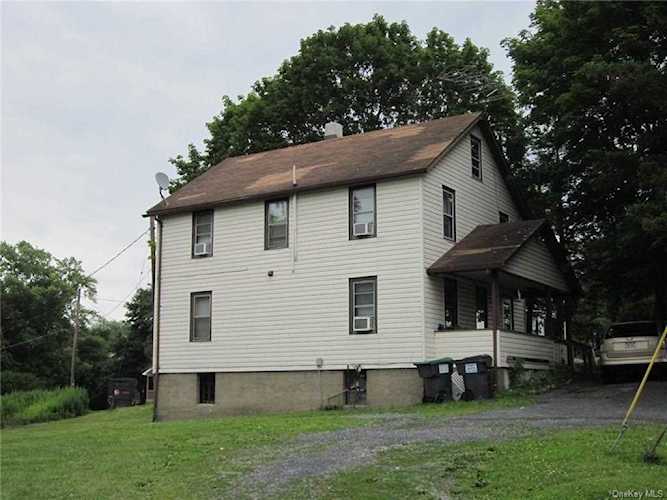 340 Maple Ave New Hampton, NY 10958
