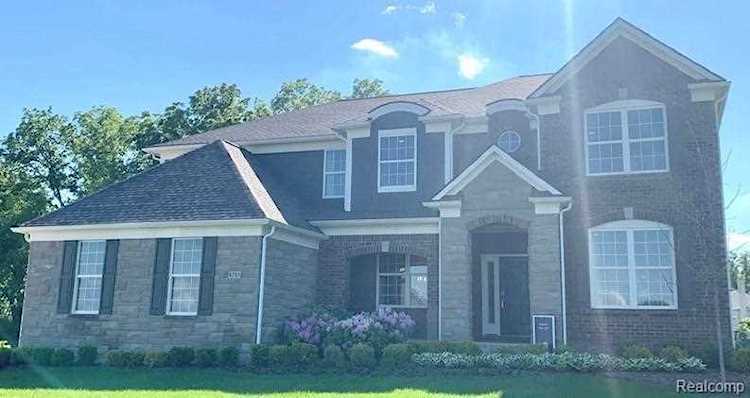 7415 Hardwood Circle Canton Twp, MI 48187
