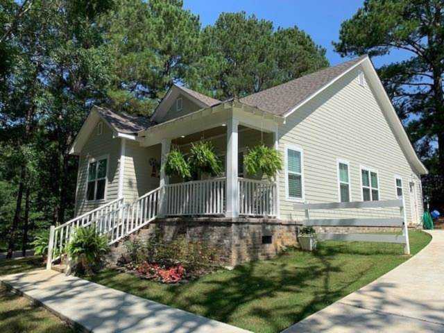 949 Bowles St Water Valley, MS 38965