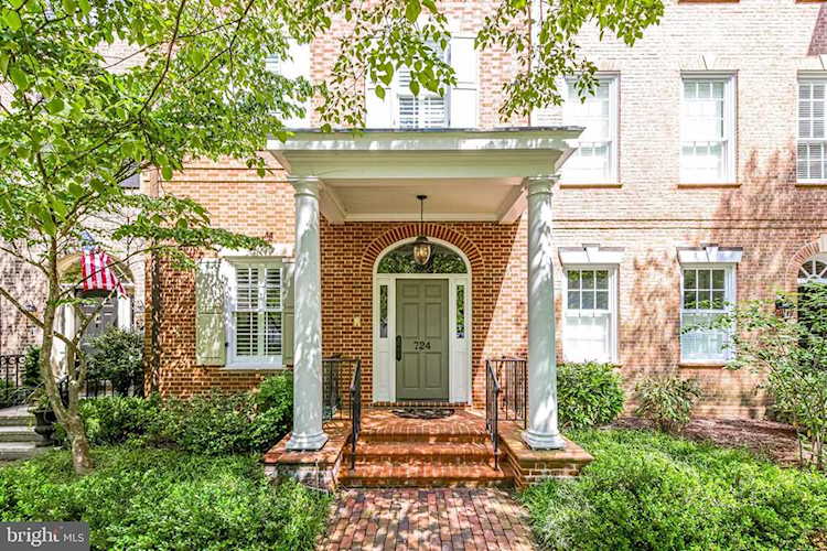 724 Union Street S Alexandria, VA 22314