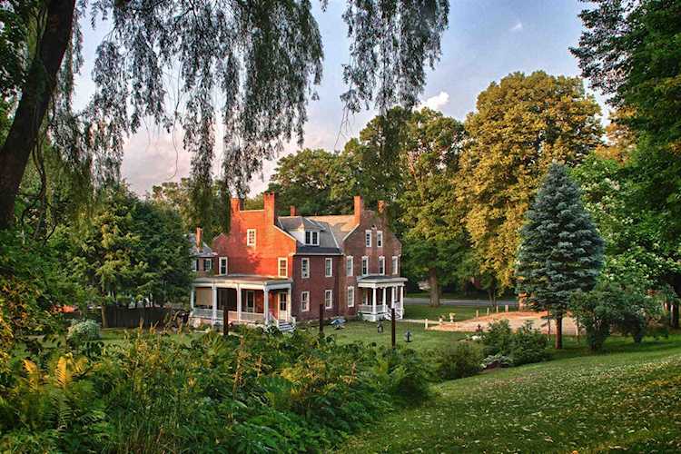 26 Main St Windsor, VT 05089