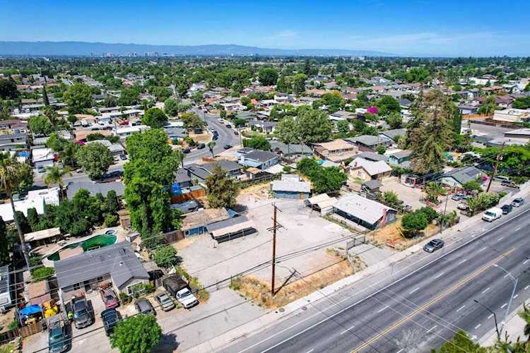 1005 S White Road San Jose, CA 95127