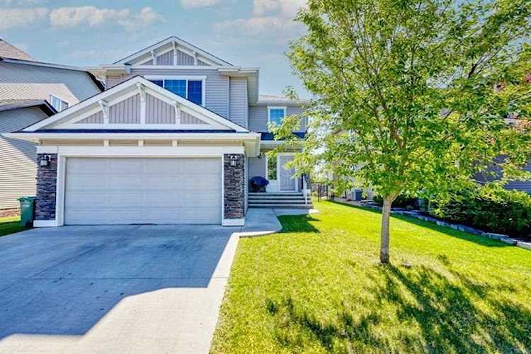 26 Drake Landing Way Okotoks, AB T1S 0B9