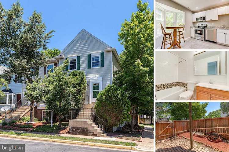 4121 Pleasant Meadow Ct #90A Chantilly, VA 20151