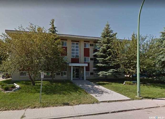 1811 N 8th Ave Regina, SK S4R 0G5