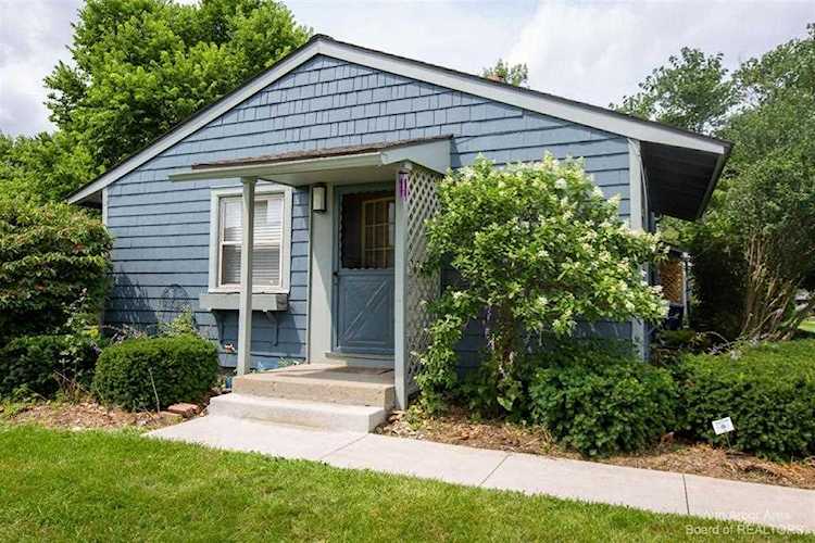 3386 Norwood St #404 Ann Arbor, MI 48104 | MLS 543282562 Photo 1