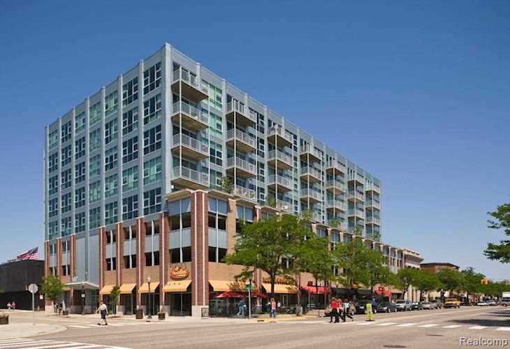 100 W 5th St Apt 505 Royal Oak, MI 48067
