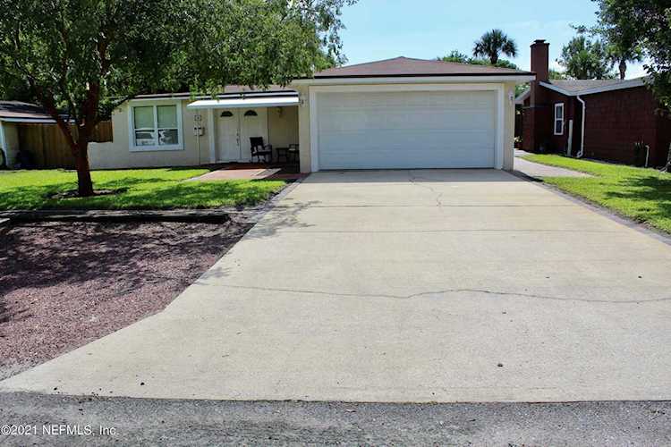 811 11th St Jacksonville Beach, FL 32250