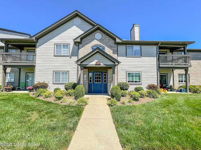 10505 Trotters Pointe Dr #203 Louisville, KY 40241 | MLS 1588885 Photo 1