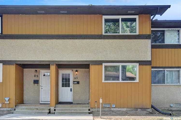 85 Mackenzie Mews Regina, SK S4N 5M4