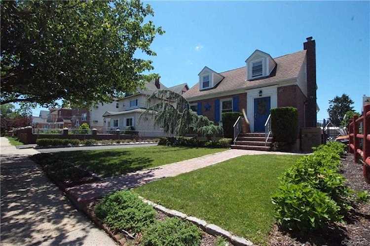 68 Crotty Avenue #1 Yonkers, NY 10704