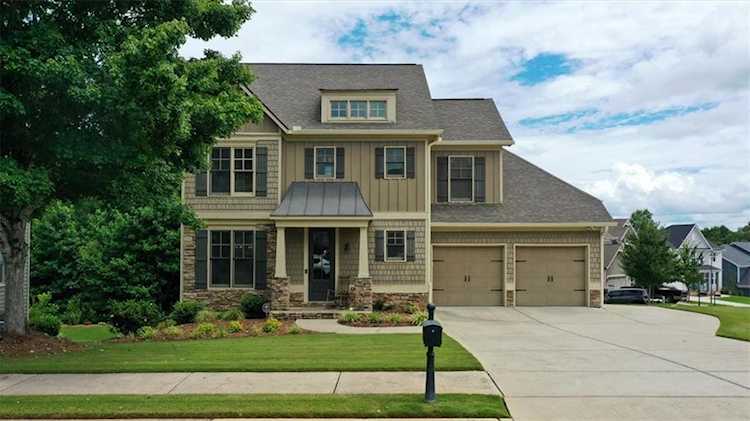 730 Midway Avenue in Canton, GA 30114 | MLS#6916859 Photo 1