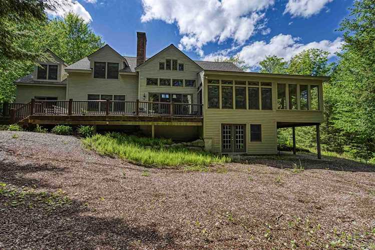 84 Greensward Dr Grantham, NH 03753
