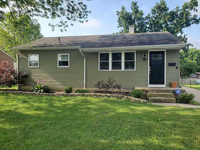 1320 Huffer Avenue Lancaster, OH 43130