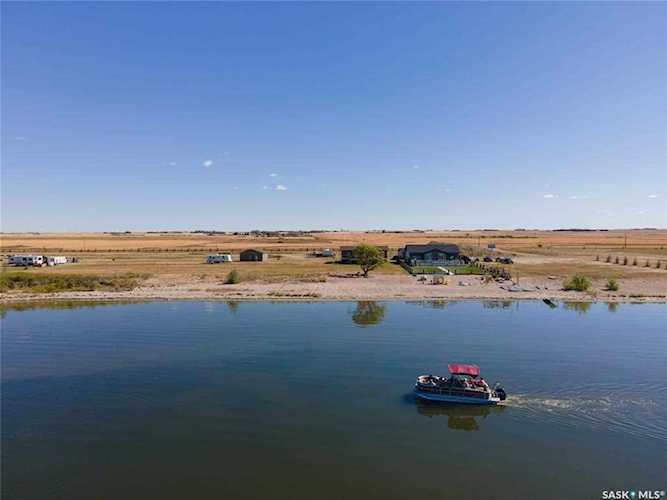 51 Sunset Acres Ln Last Mountain Lake East Side, SK S0G 0Z0