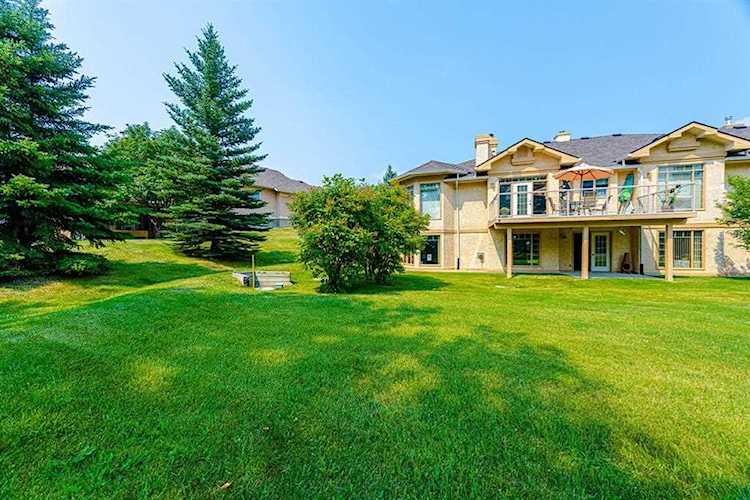 126 Country Club Ln Rural Rocky View County, AB T3R 1G2