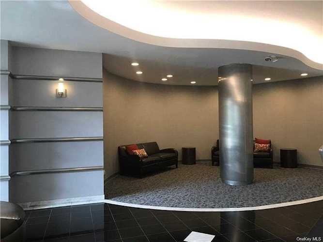 5800 Arlington Avenue #19P Bronx, NY 10471