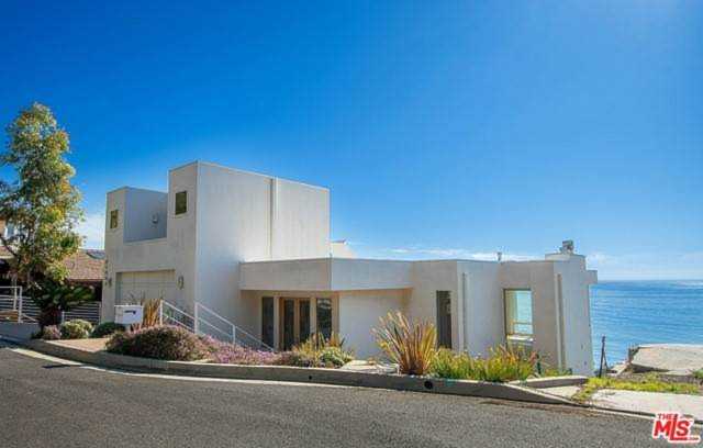 21484 Paseo Portola Malibu, CA 90265