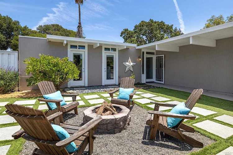 2130 Elderberry Lane San Rafael, CA 94903