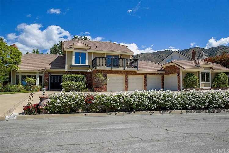 2217 Meadowbrook Ln Glendora, CA 91741