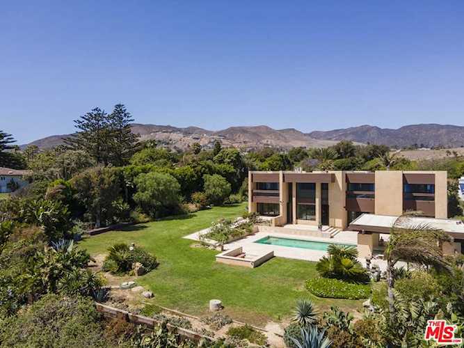 30020 Morning View Dr Malibu, CA 90265