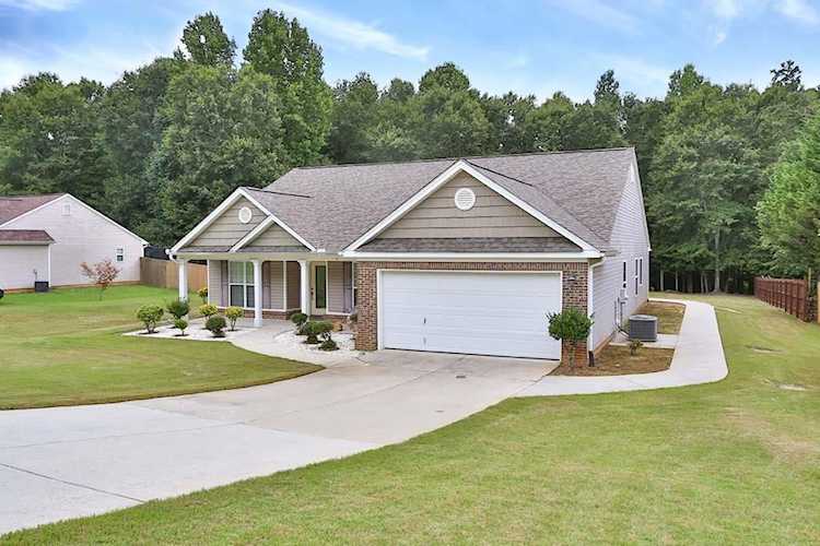 1207 Casper Ln Winder, GA 30680