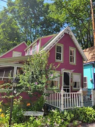 6 Mount Zion Ave Hamilton, MA 01982