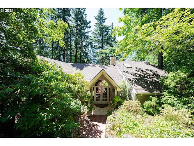 5112 SW Hewett Blvd Portland, OR 97221