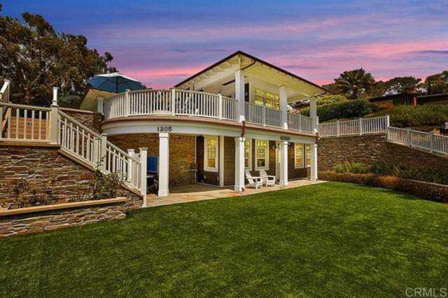 1205 Cuchara Dr Del Mar, CA 92014