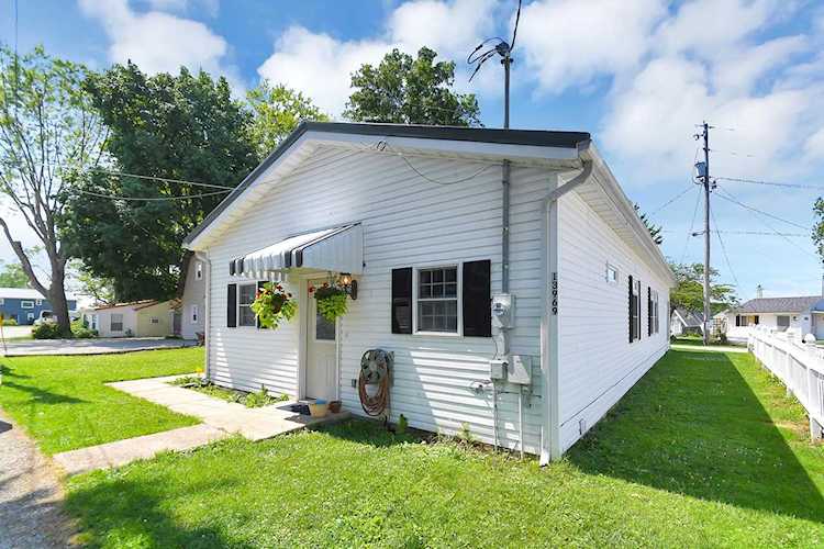 13969 Custers Point Road Thornville, OH 43076