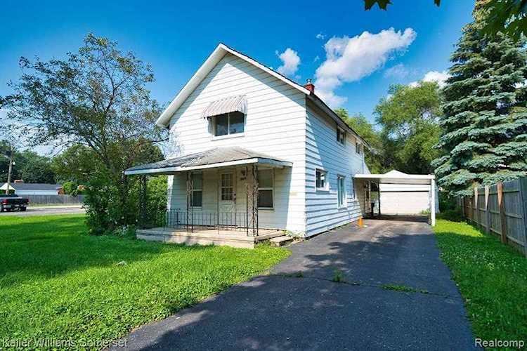3420 Fairmont Rd Royal Oak, MI 48073
