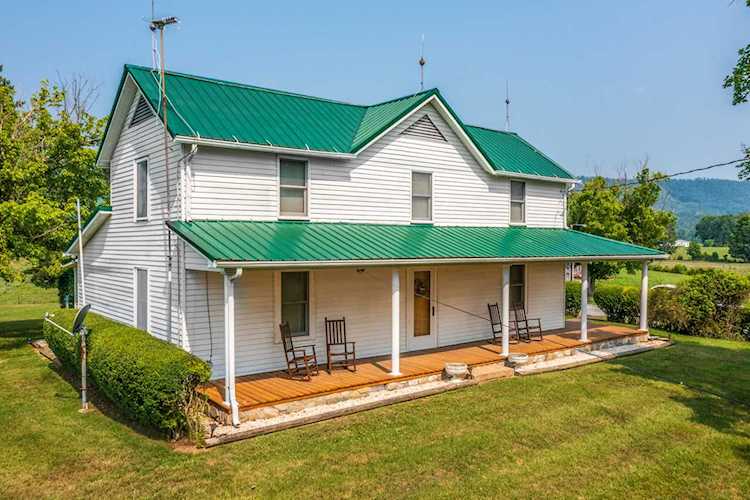 295 Hemlock Tr Greeneville, TN 37745