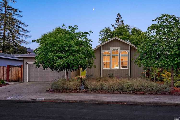 928 Estes Drive Santa Rosa, CA 95409