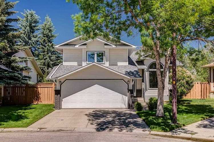 339 Hawkhill Place NW Calgary, AB T3G 3H7