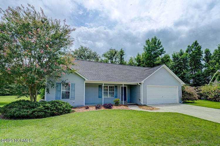 6832 Bridle Court Wilmington, NC 28411