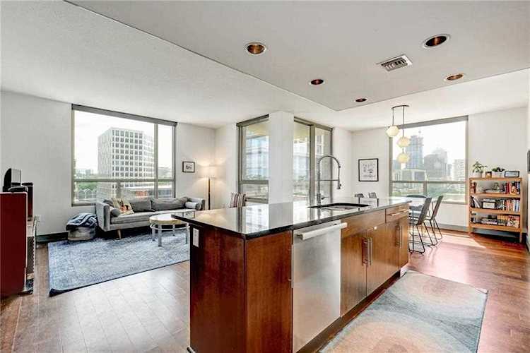 300 Bowie ST #901 Austin, TX 78703
